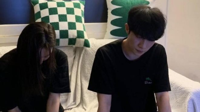 演员朴竣辉遭未婚妻当场捉奸与小三穿内裤道歉照曝光
